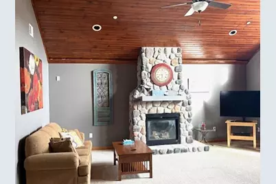 1844-7 E 20th Ct #2507, Strongs Prairie, WI 54613 - Photo 4