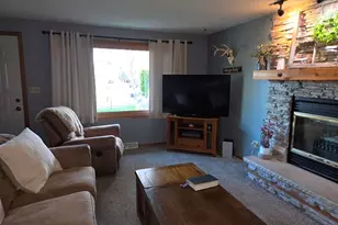 424 Van Buren Rd, Howards Grove, WI 53083 - Photo 2