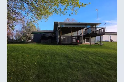 424  Van Buren Rd, Howards Grove, WI 53083 - Photo 26
