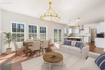 1824  Forestview Ct, Lake Geneva, WI 53147 - Photo 2