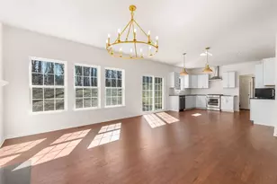 1824 Forest View Ct, Lake Geneva, WI 53147 - Photo 1