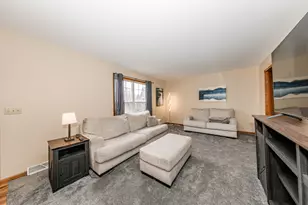 25 Pennycress Ct, Fond du Lac, WI 54935 - Photo 8