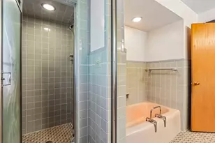 11738 W Hayes Ave, West Allis, WI 53227 - Photo 14