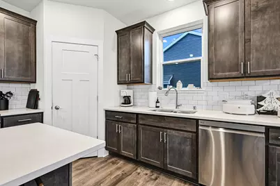 704  River Ridge Dr, Racine, WI 53185 - Photo 22
