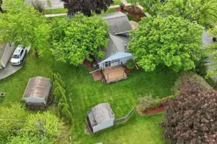 1880 Stardust Dr, Waukesha, WI 53186 - Photo 28