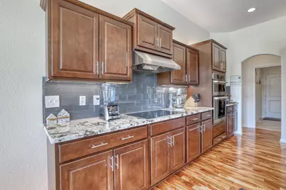 W329S8470 S Oak Tree Dr, Mukwonago, WI 53149 - Photo 6