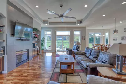 W329S8470 S Oak Tree Dr, Mukwonago, WI 53149 - Photo 14