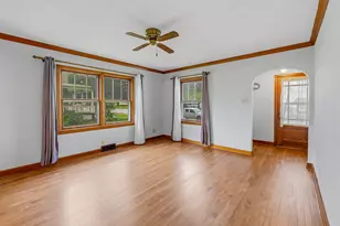 329 Schwartz St, Plymouth, WI 53073 - Photo 6