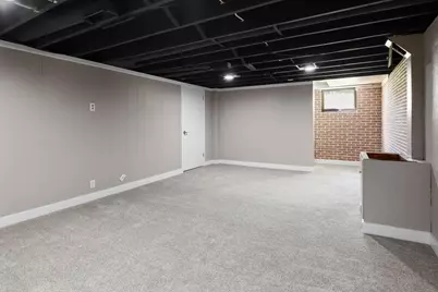 7438 N Seneca Rd, Fox Point, WI 53217 - Photo 24