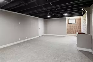 7438 N Seneca Rd, Fox Point, WI 53217 - Photo 24