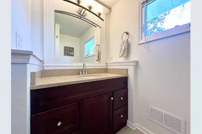 2525  Tilton Ln, Brookfield, WI 53045 - Photo 24