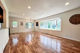 2525 Tilton Ln, Brookfield, WI 53045 - Photo 8