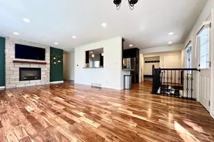 2525 Tilton Ln, Brookfield, WI 53045 - Photo 6