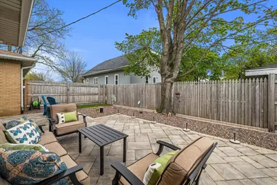 7729 W Cold Spring Rd, Greenfield, WI 53220 - Photo 26
