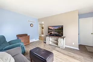 3421 S 80th St, Milwaukee, WI 53219 - Photo 4