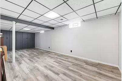 3421 S 80th St, Milwaukee, WI 53219 - Photo 20