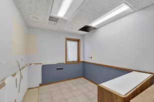 533 S Main St, West Bend, WI 53095 - Photo 10