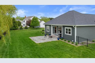3013  Crosswinds Dr, Racine, WI 53403 - Photo 36