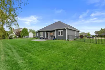 3013  Crosswinds Dr, Racine, WI 53403 - Photo 40