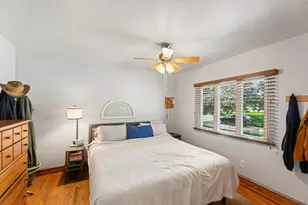 9009 W Cold Spring Rd, Greenfield, WI 53228 - Photo 18