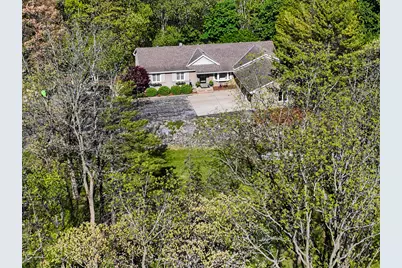 4935  Buena Park Rd, Racine, WI 53185 - Photo 70