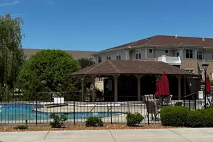 8525 W Waterford Ave, Greenfield, WI 53228 - Photo 34