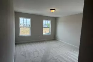 490 Talbots Woods Dr, Dousman, WI 53118 - Photo 14