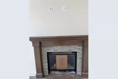 490  Talbots Woods Dr, Dousman, WI 53118 - Photo 6
