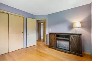 5620 Euston St, Greendale, WI 53129 - Photo 30