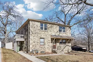 4703 W Jackson Park Dr, Milwaukee, WI 53219 - Photo 8