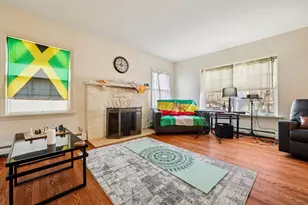 4703 W Jackson Park Dr, Milwaukee, WI 53219 - Photo 14