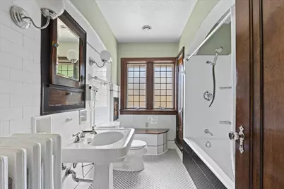 6537  Washington Cir, Wauwatosa, WI 53213 - Photo 24