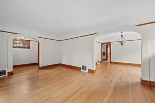 3246 N 49th St, Milwaukee, WI 53216 - Photo 8