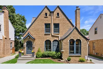 2648  Lefeber Ave, Wauwatosa, WI 53213 - Photo 40