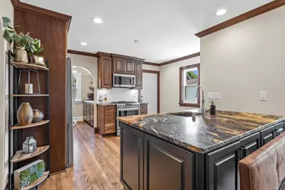 2648  Lefeber Ave, Wauwatosa, WI 53213 - Photo 10