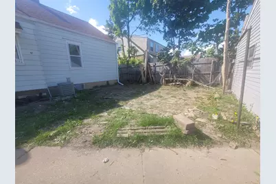 4132 N 51st Blvd, Milwaukee, WI 53216 - Photo 14
