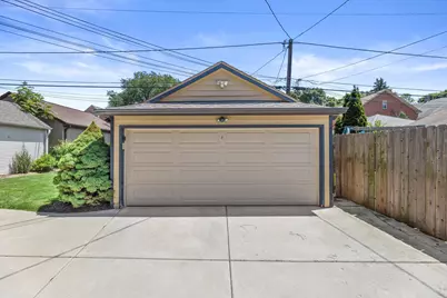 2648  Lefeber Ave, Wauwatosa, WI 53213 - Photo 50