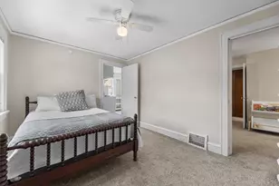 2648 Lefeber Ave, Wauwatosa, WI 53213 - Photo 34
