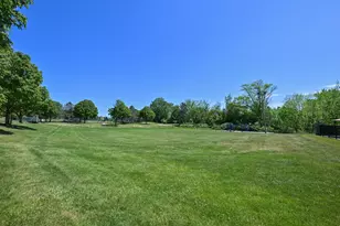 4665 Hastings Dr, Brookfield, WI 53045 - Photo 58