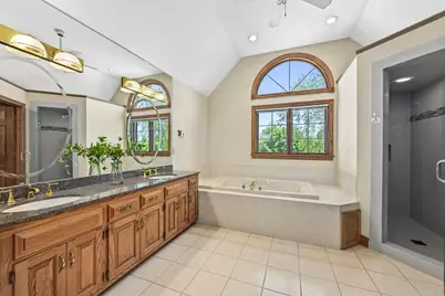 4665  Hastings Dr, Brookfield, WI 53045 - Photo 22