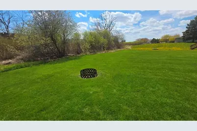 4725  Fox Grove Rd, Sheboygan, WI 53081 - Photo 36