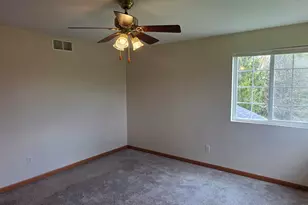 4725 Fox Grove Rd, Sheboygan, WI 53081 - Photo 14