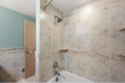 2556 N 96th St, Wauwatosa, WI 53226 - Photo 30