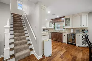 2556 N 96th St, Wauwatosa, WI 53226 - Photo 12