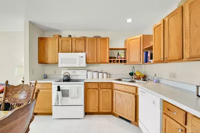2121 E Broadway - #C, Waukesha, WI 53186 - Photo 12