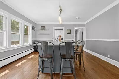 609 E Lake View Ave, Whitefish Bay, WI 53217 - Photo 8