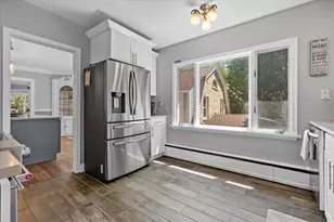 609 E Lake View Ave, Whitefish Bay, WI 53217 - Photo 10