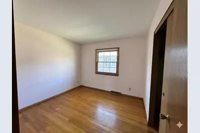 3770 S 93rd St, Milwaukee, WI 53228 - Photo 22