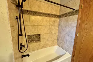 3770 S 93rd St, Milwaukee, WI 53228 - Photo 10