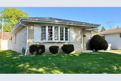 3770 S 93rd St, Milwaukee, WI 53228 - Photo 2